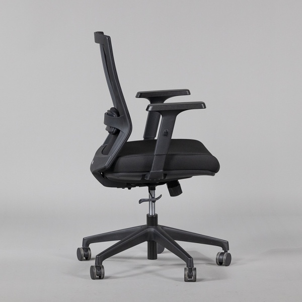 КРЕСЛО IRON M BLACK